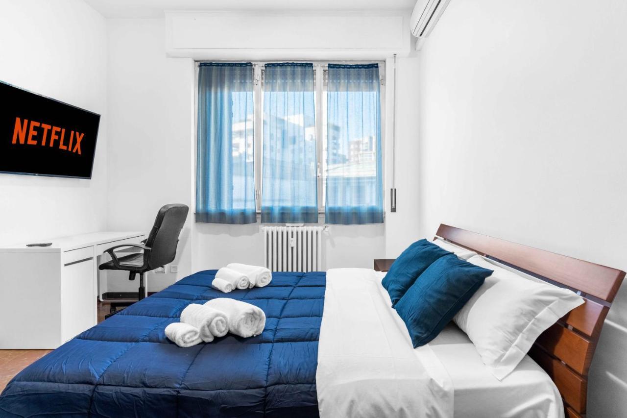 شقة Zona Navigli - Smart House Con Tv 50 E Fast Wifi ميلان المظهر الخارجي الصورة